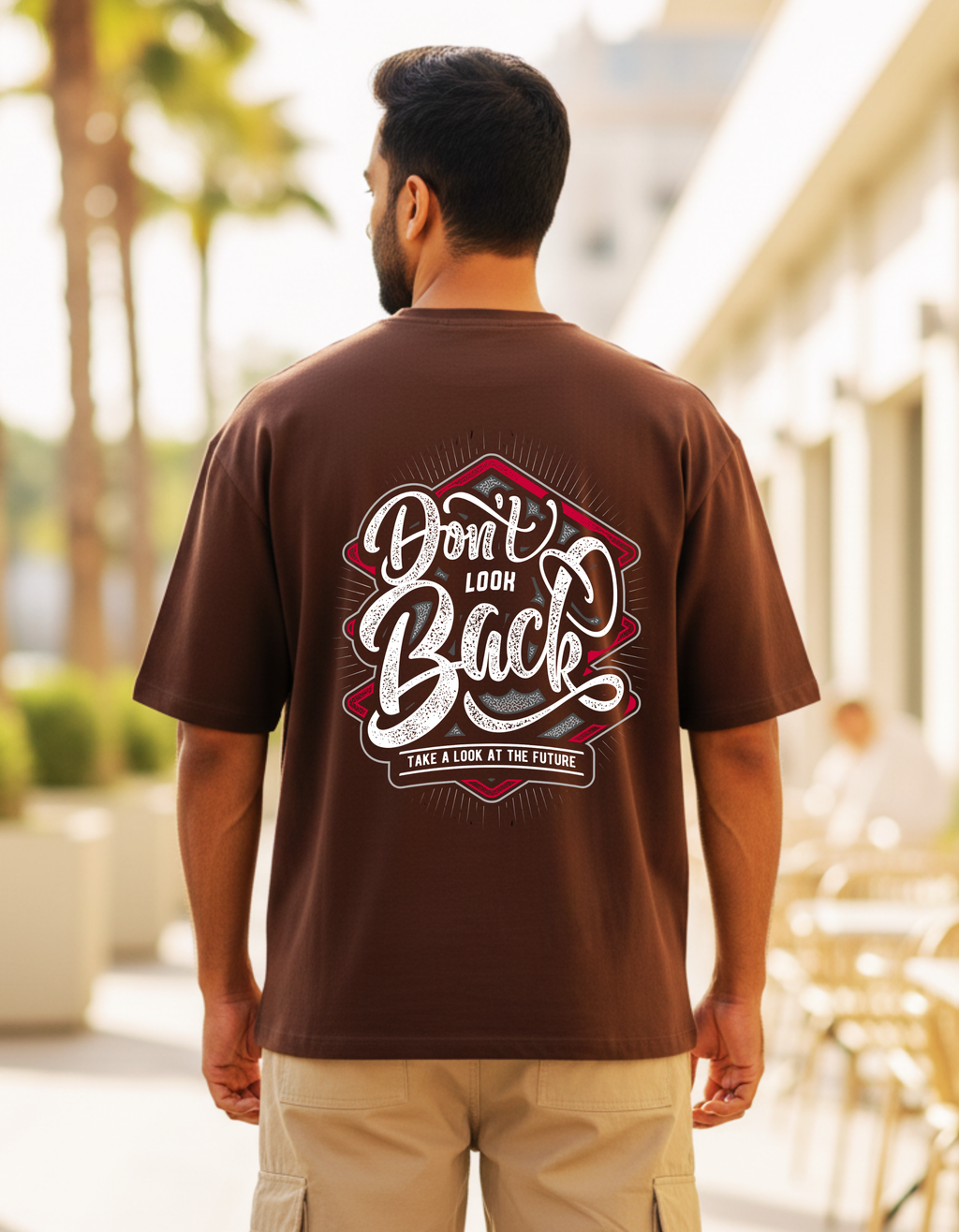 DON'T LOOK BACK OVERSIZE T-SHIRT